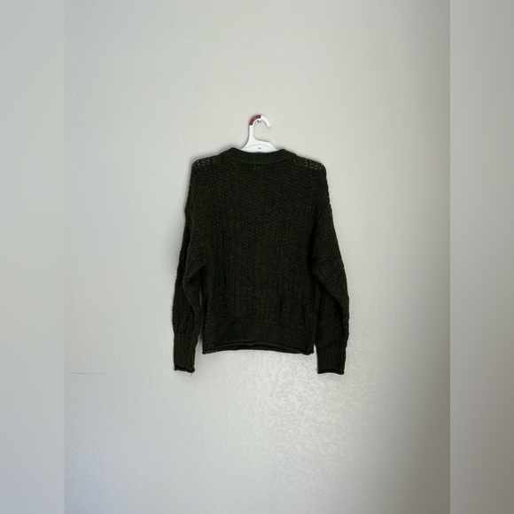 Universal Thread Pullover Sweater - Picture 4 of 6